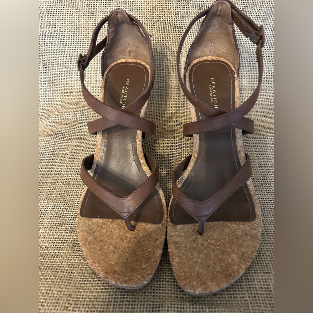 Kenneth Cole Reaction Dark Brown Cork Sandals